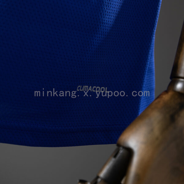Camiseta Chelsea 2006/07 Local Retro - detalle escudo