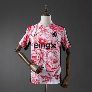 Camiseta Chelsea 2023/24 Pre-Match - detalle escudo Chelsea
