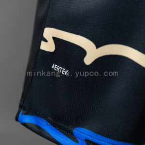 Camiseta Everton 2023/24 Tercera - detalle escudo