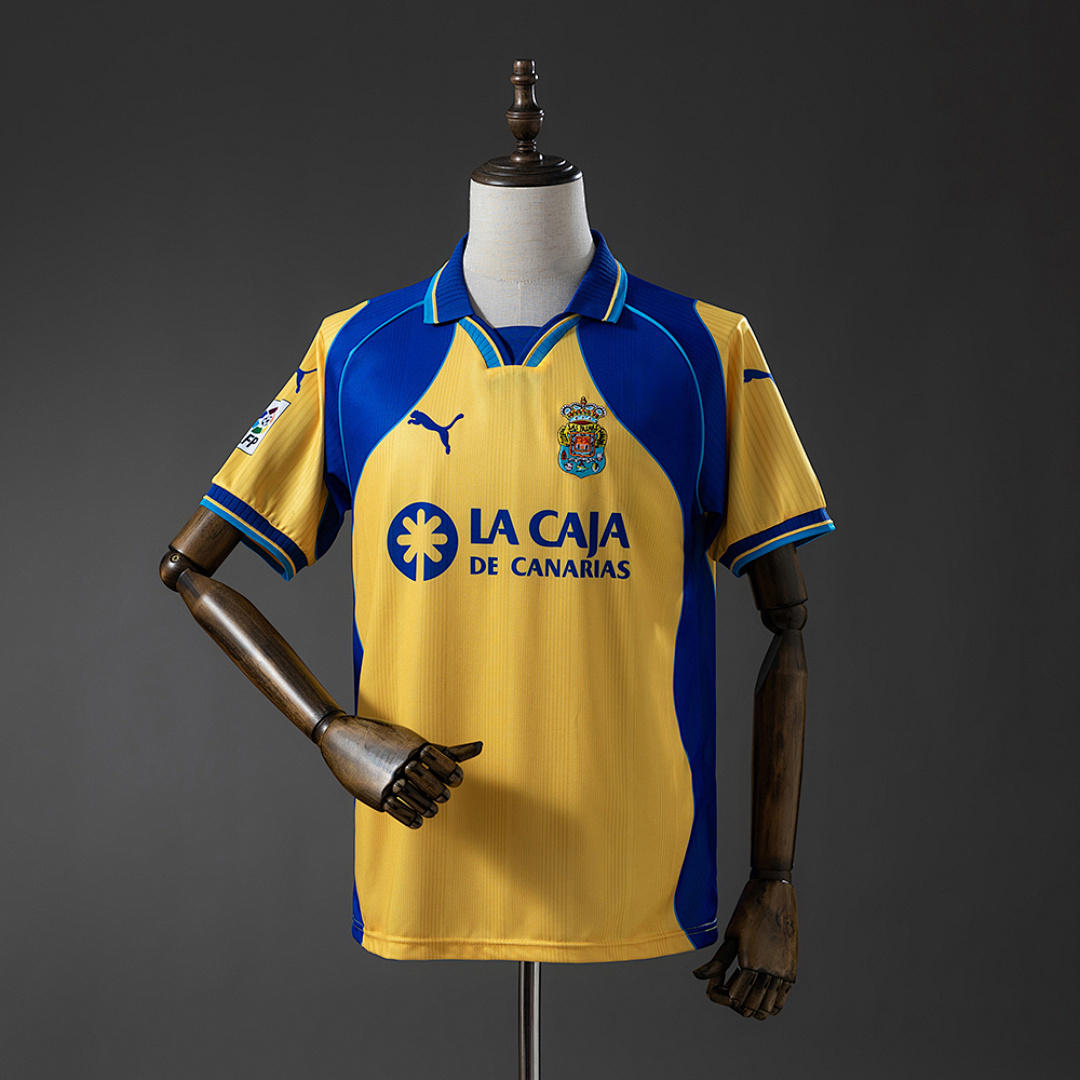 Camiseta UD Las Palmas 1990 Retro Local — detalle del cuello