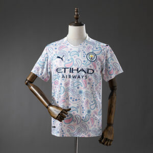 Camiseta Manchester City 2021 Tercera - detalle escudo del club