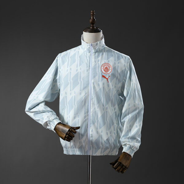 Camiseta Manchester City 2024/25 Cortaviento - detalle escudo