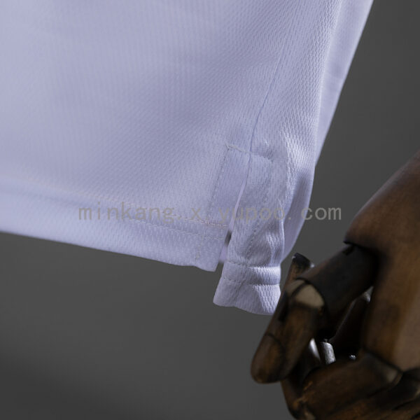 Camiseta Manchester City 1997/98 Retro Visita - detalle escudo