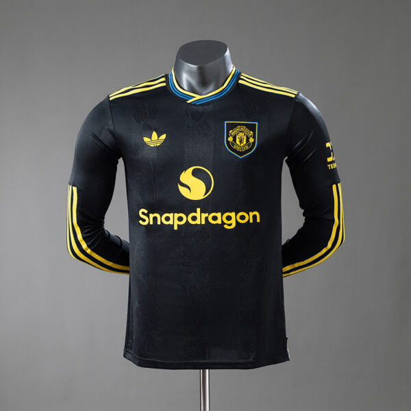 Camiseta Manchester United 1990 Retro Visita - detalle escudo