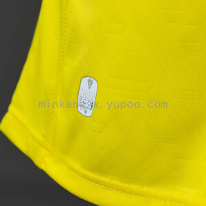 Camiseta Cádiz CF 2023/24 Local — detalle