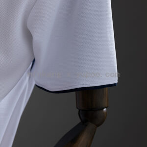 Camiseta Tottenham Hotspur 2006/07 Retro Local - detalle escudo