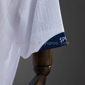 Camiseta Tottenham Hotspur 1994 Retro Local - detalle cuello y escudo