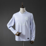Camiseta Tottenham 2023/24 Aniversario Local - detalle escudo en relieve