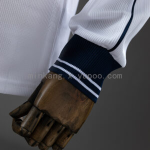 Camiseta Tottenham Hotspur 1995/96 Retro Local Manga Larga - detalle escudo