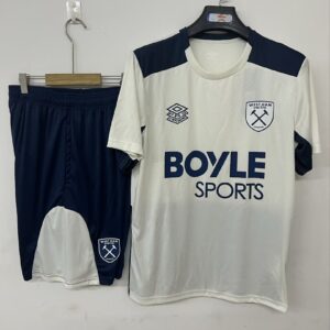 Camiseta West Ham United 2023/24 Entrenamiento - detalle escudo