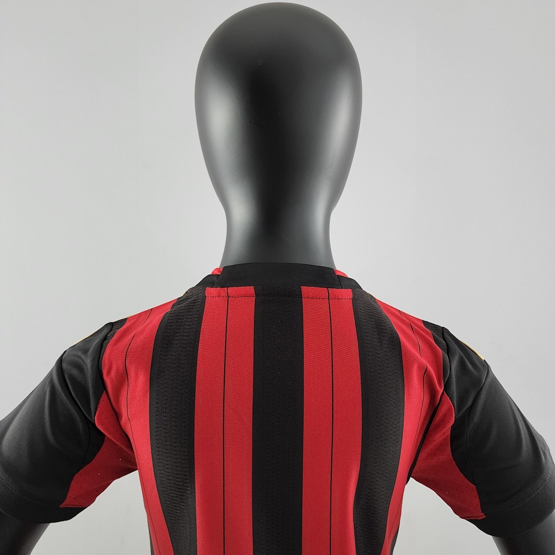 Camiseta AC Milan 2014/15 Retro Local Niño - detalle escudo