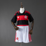 Camiseta Flamengo 2024/25 Local — vista frontal