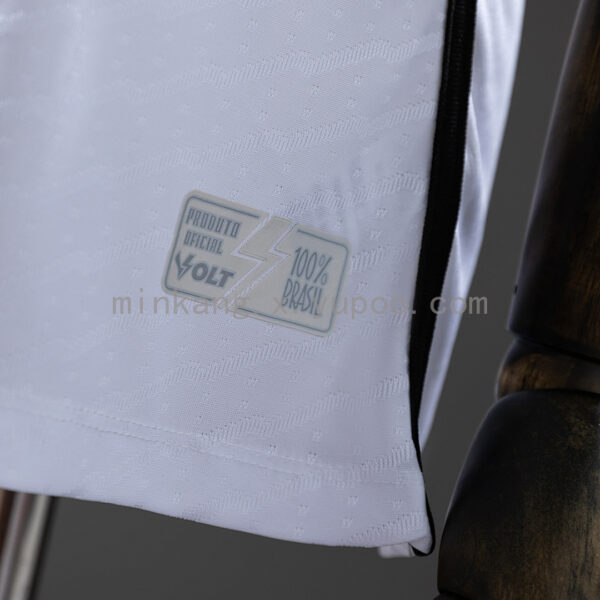 Camiseta Vitoria 2024/25 Local Mujer — detalle escudo