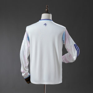 Camiseta Aston Villa 1992/93 Retro Visita Manga Larga - detalle pecho y manga derecha
