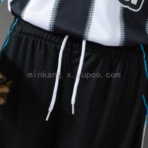 Camiseta Newcastle 2005/06 Retro Local - detalle escudo