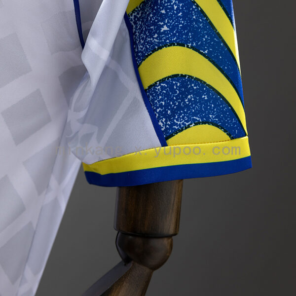Camiseta Parma 1995 Retro Local - detalle logo Puma y manga derecha