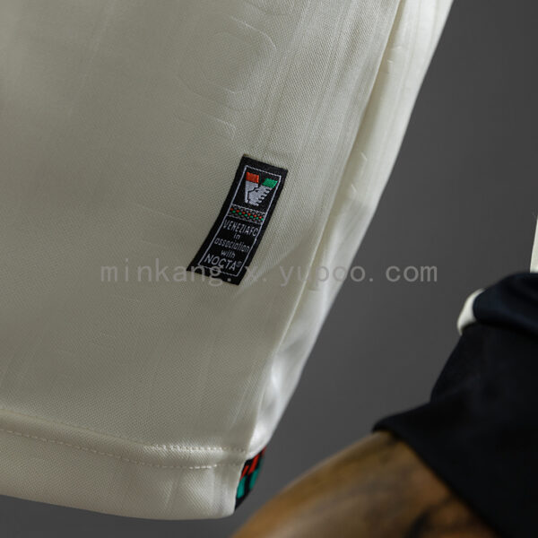 Camiseta Venezia FC 2023/24 Local Manga Larga - detalle