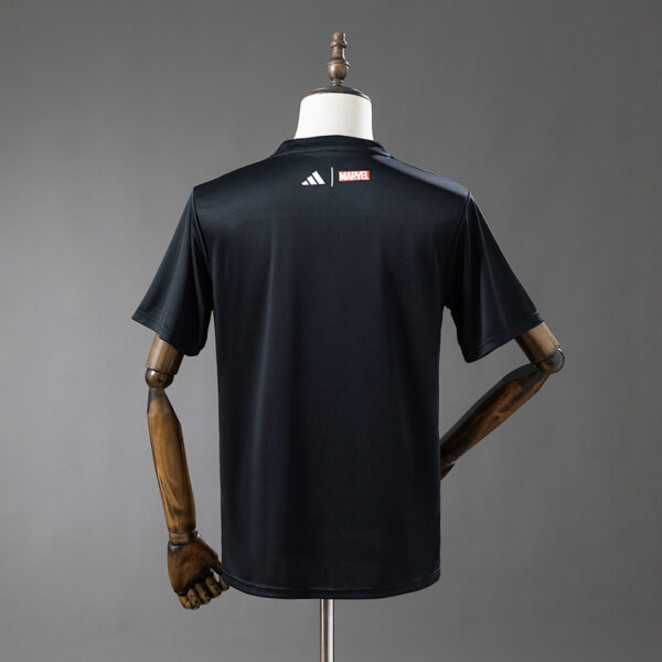Camiseta Real Madrid 2022/23 Pre-Partido — vista trasera