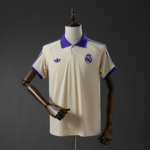 Camiseta Real Madrid 2023/24 Polo — vista trasera