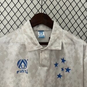 Camiseta Cruzeiro 1988 Local — detalle escudo
