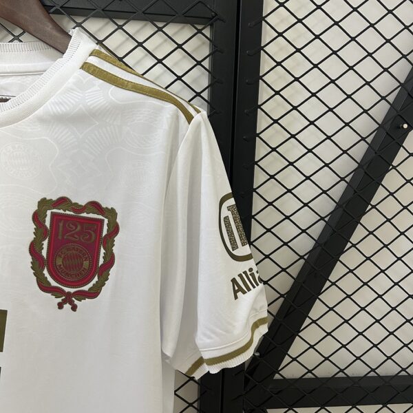 Camiseta Bayern Munich 2020 Aniversario Local - vista trasera