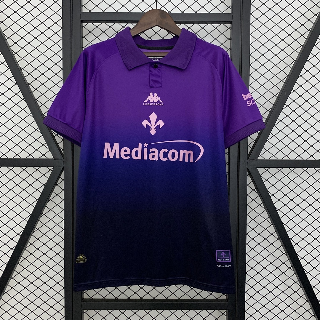 Camiseta Fiorentina 2023/24 Edición Especial - detalle escudo