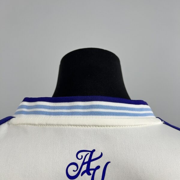 Camiseta Aston Villa 2023/24 Tercera - detalle