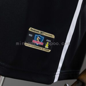 Camiseta Colo Colo 2005 Retro Visita - detalle logo Reebok