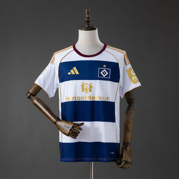 Camiseta Hamburger SV 2023/24 Edición Especial - detalle escudo