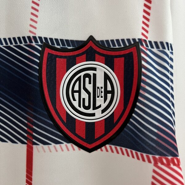 Camiseta San Lorenzo de Almagro 2023/24 Visita - detalle