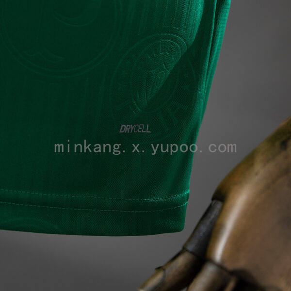 Camiseta Palmeiras 2024 Local — detalle escudo