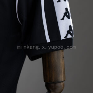 Camiseta Vasco da Gama 2023/24 Local Edición Especial — detalle escudo Cruz de Malta
