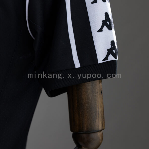 Camiseta Vasco da Gama 2023/24 Local Edición Especial — detalle escudo Cruz de Malta