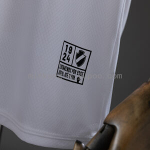 Camiseta Vasco da Gama 2024/25 Local — detalle escudo