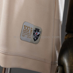 Camiseta Vasco da Gama 2023/24 Tercera — detalle escudo