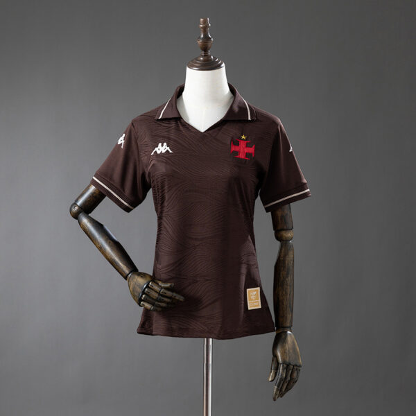 Camiseta Vasco da Gama 2023/24 Tercera — detalle escudo