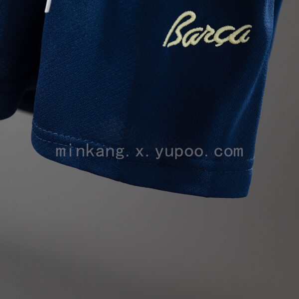 Camiseta Barcelona 2023/24 Edición Especial — detalle cuello