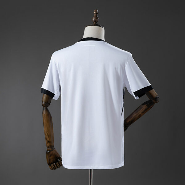 Camiseta Vasco da Gama 2024/25 Visita — detalle escudo Cruz de Malta