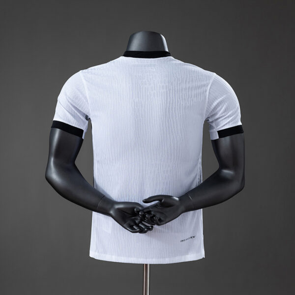 Camiseta Vasco da Gama 2024/25 Local Versión Jugador – detalle de la Cruz de Cristo