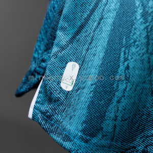 Camiseta Cádiz CF 2023/24 Tercera — detalle escudo