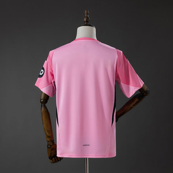 Camiseta Sevilla 2023/24 Arquero - detalle escudo