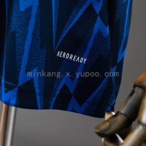 Camiseta Arsenal 2023/24 Visita - detalle escudo