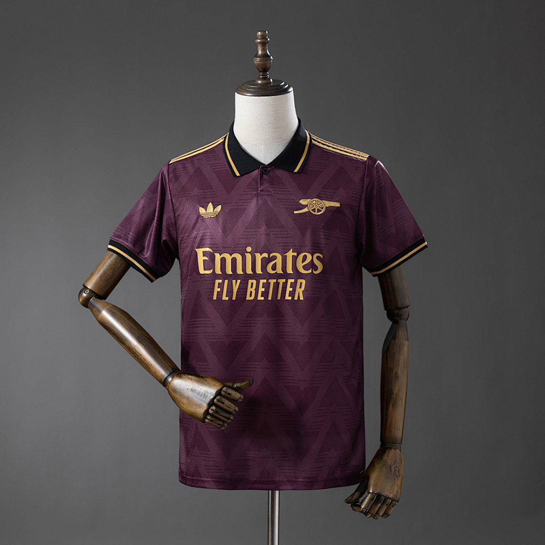 Camiseta Arsenal 2008/09 Tercera - detalle escudo y logo Nike