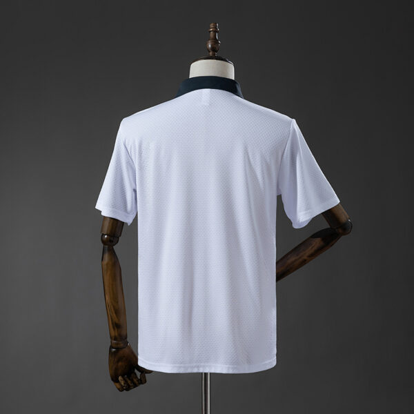 Camiseta Chelsea 2024/25 Polo - detalle escudo