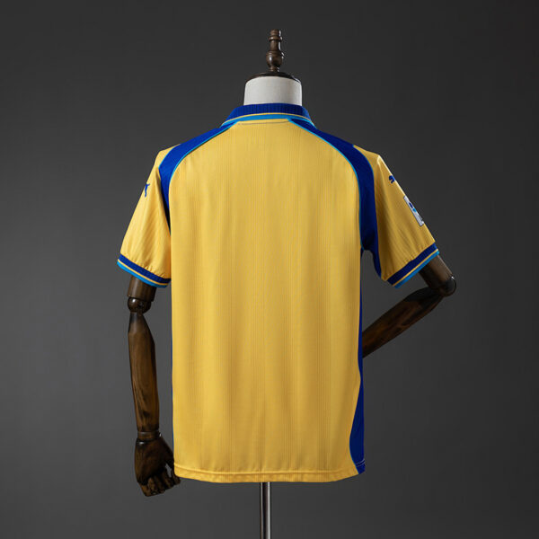 Camiseta UD Las Palmas 1990 Retro Local — detalle de la manga