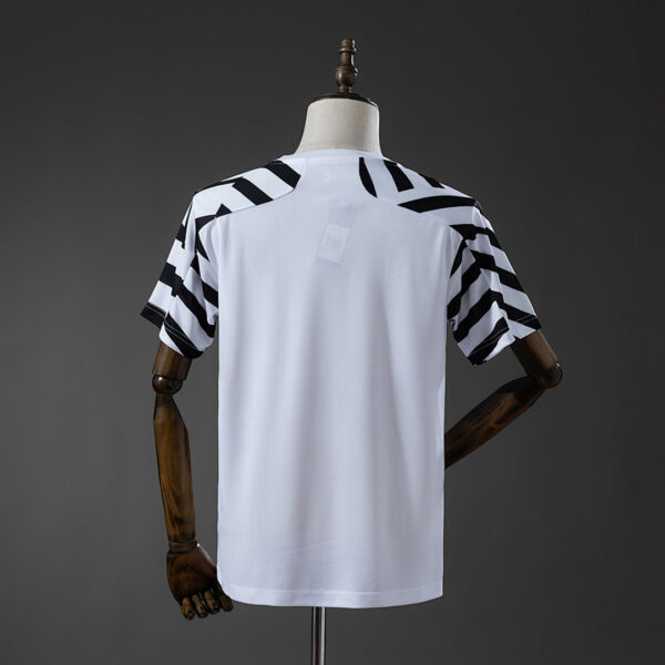 Camiseta Manchester United 2021 Tercera - vista trasera