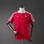 Camiseta Manchester United 1982 Retro Local - detalle logo Adidas Trefoil