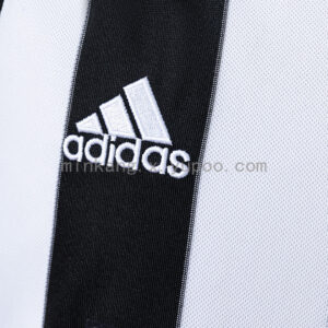 Camiseta Newcastle United 2002/03 Retro Local - vista trasera