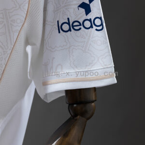 Camiseta Nottingham Forest 2023/24 Visita - vista trasera