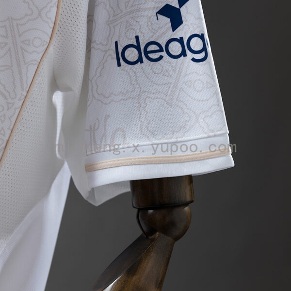Camiseta Nottingham Forest 2023/24 Visita - vista trasera